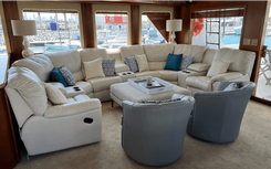 Продажа яхты Day Dream IV - Hatteras