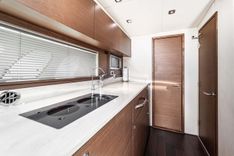 Лучшая цена на DELARON - SEA RAY