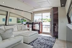 Buy a yacht LAZZARA 2009