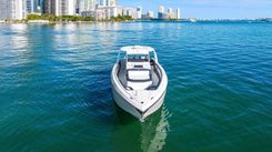 the best price on 42 AURORIS - Cigarette Racing