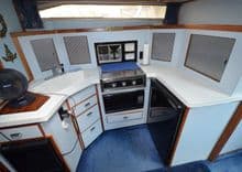the best price on 1989 Sea Ray 340 Sundancer 1989