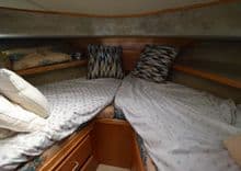 Buy a yacht 1986 Silverton 40 Motor Yacht - Silverton