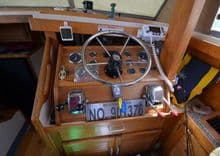 1986 Silverton 40 Motor Yacht price