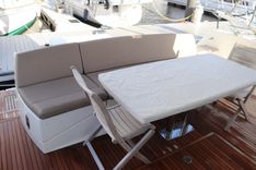 the best price on Ollie-Gator - PRESTIGE