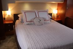 Buy a Ollie-Gator 55 at Shestakov Yacht Sales