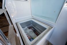 Buy a yacht WILL RISE 2005