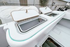 Buy a yacht SUN SCREAM - Contender Boats