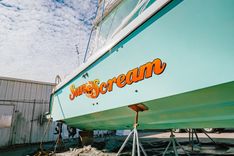 best yacht sales deals SUN SCREAM - Contender Boats