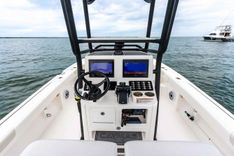 Лучшая цена на 28' Caymas 281HB Center Console 281HB Center Console