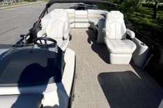 Buy a yacht 25' Manitou 25 Encore 2022