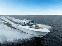 Buy a 2019 Pursuit DC 325 Dual Console 34 at Shestakov Yacht Sales