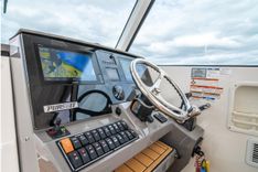 Buy a yacht 2019 Pursuit DC 325 Dual Console 34