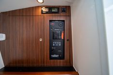 Buy a yacht 2019 Pursuit DC 325 Dual Console