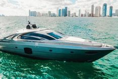 Стоимость яхты Andiamo - PERSHING