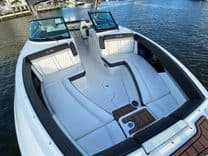 Buy a Naut Guilty - SEA RAY at Shestakov Yacht Sales