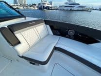 the best price on Naut Guilty 35