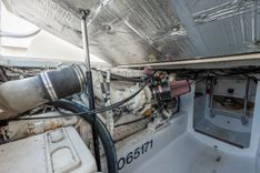 best yacht sales deals Queso 33 Walkaround