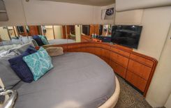 the best price on 2000 Sea Ray 540 Sundancer 54