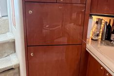 best yacht sales deals 2001 Sea Ray 460 SUndancer - SEA RAY