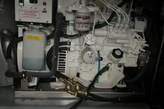 Buy a yacht 2001 Sea Ray 460 SUndancer - SEA RAY