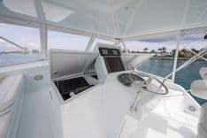 the best price on Chasin' Tail - AMERICAN CUSTOM YACHTS