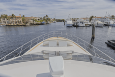 Buy a yacht Neena - Azimut Yachts