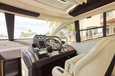 Buy a Azimut 55S 55S at Shestakov Yacht Sales
