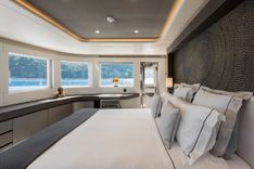 NOMAD 95 SUV 2025 yacht sale