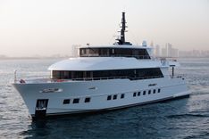 best yacht sales deals NOMAD 95 SUV 2025