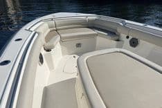 Купить Boston Whaler 330 2022