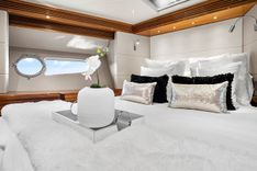 the best price on King - Sunseeker