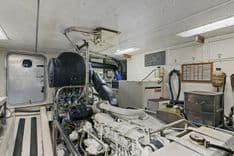 best yacht sales deals Raven 5700 Expedition