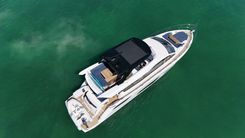 Buy a yacht 68  MANHATTAN