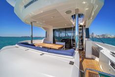 68  MANHATTAN - Sunseeker price