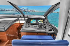 best yacht sales deals 68  MANHATTAN 2021