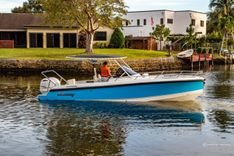 Лучшая цена на 2023 NEW SR28 CC WINDY - WINDY BOATS