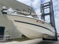 best yacht sales deals 2002 Cobia 211 Bay Boat 21