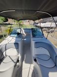 Buy a yacht 2008 Sea Ray 240 Sundeck @ Tequesquitengo 240 Sundeck