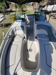 best yacht sales deals 2008 Sea Ray 240 Sundeck @ Tequesquitengo - SEA RAY