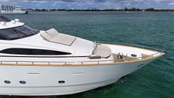 the best price on AZIMUT 100 - Azimut Yachts