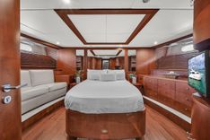 best yacht sales deals AZIMUT 100 100