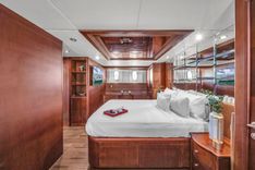 Buy a AZIMUT 100 - Azimut Yachts at Shestakov Yacht Sales