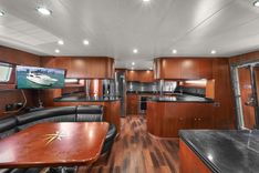 AZIMUT 100 2006