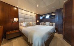 Buy a yacht TAURO 2008