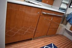 Buy a yacht Commission Based - Formula Boats