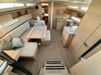 the best price on Oceanis 40.1