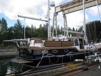 Buy a Bluesy Nauticat 441 at Shestakov Yacht Sales