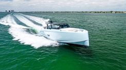 Buy a Shaloha - VANQUISH YACHTS at Shestakov Yacht Sales