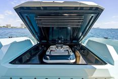 the best price on Shaloha VQ58