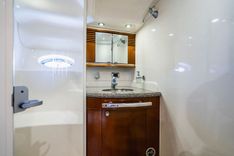 Elusive - SEA RAY yacht sale